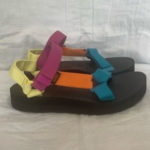 Teva Women’s Original Universal Prism Multi